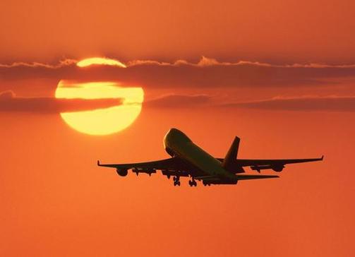 airplane-sunsetvrj8g.jpg