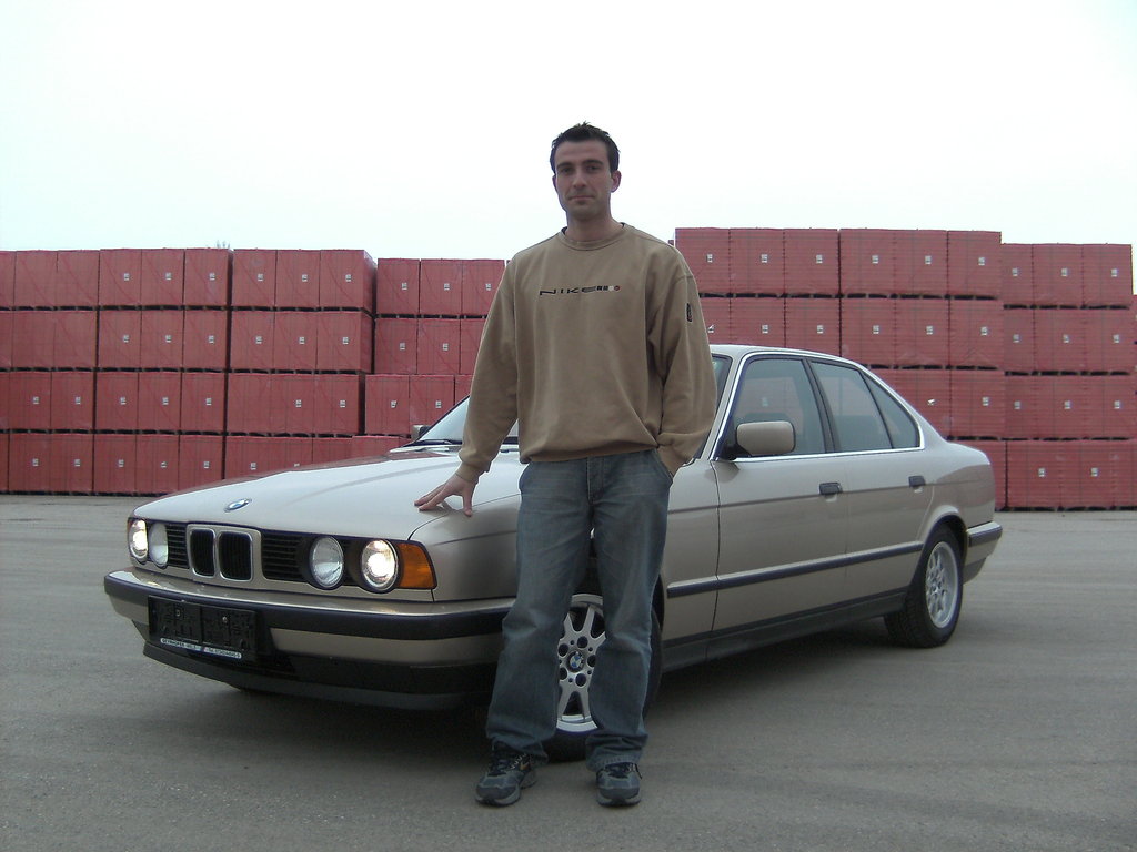 BMW 520i A mit **25.000km** - 5er BMW - E34