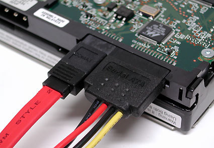 hdd_sata_connected2z9wd.jpg
