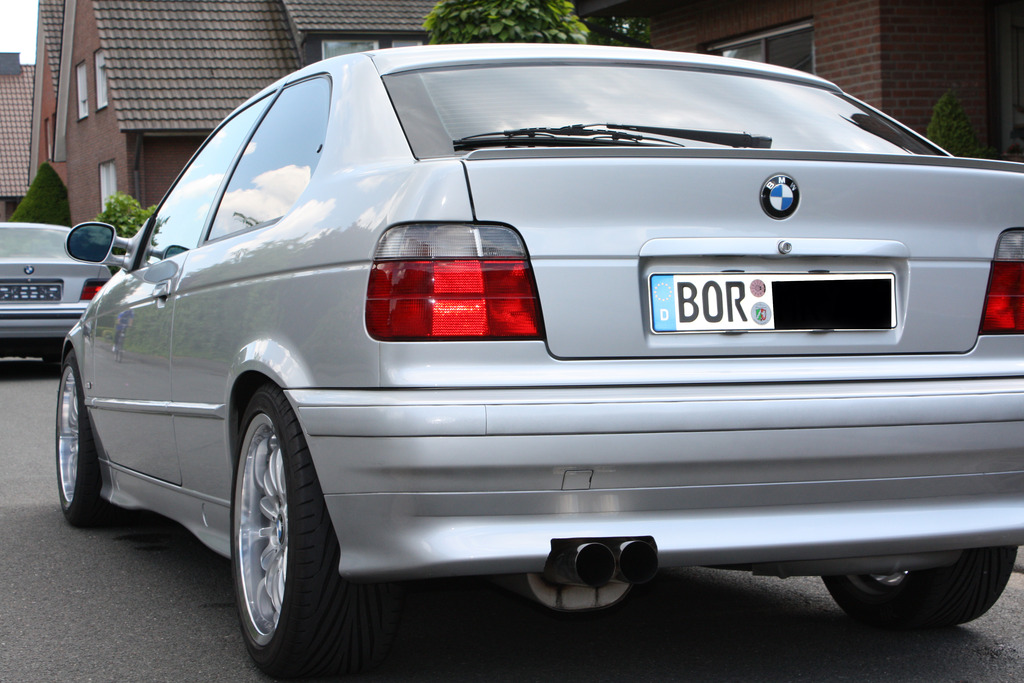 <<Bmw E36 >>Compact<<Titansilber>>neue Pics<< - 3er BMW - E36
