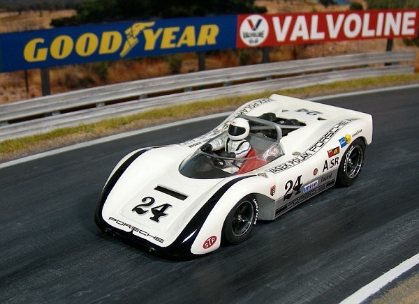 Page 4 Slot Car Illustrated Forum