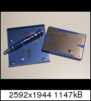 SSD mit Einbaurahmen und Schraubenzieher